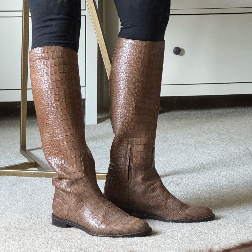 Stuart Weizman equine croc embossed boots